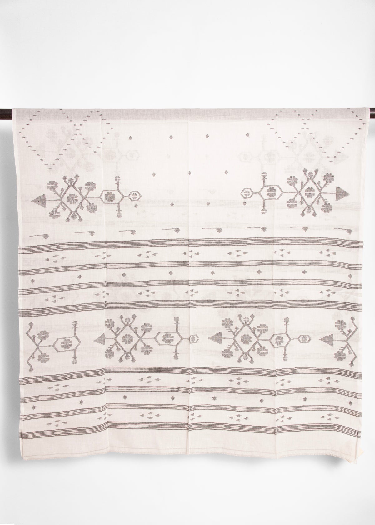 Dhakai Giant Jamdani Shawl - Black on Natural
