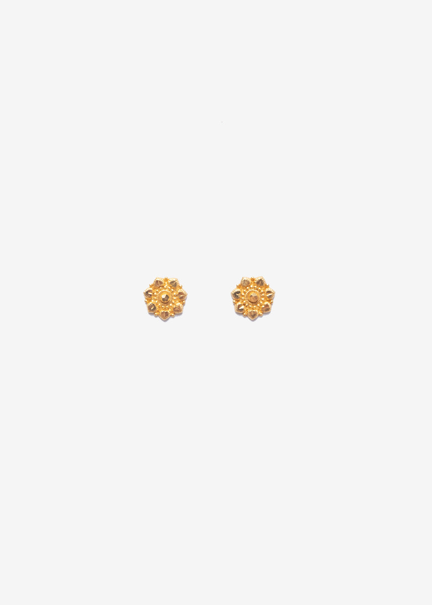 Cottage Studs Small