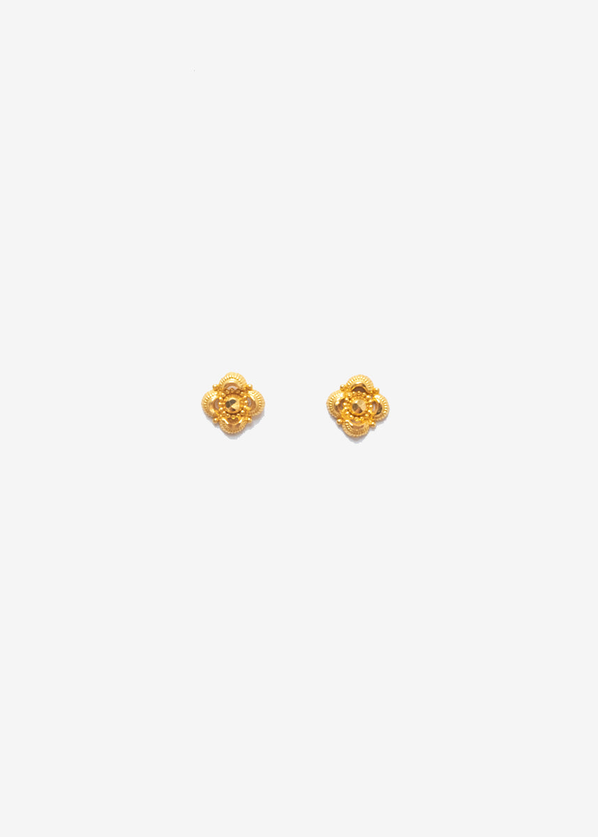 Cottage Studs Small